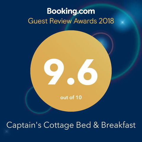 Captains Cottage Bed & Breakfast - Hervey Bay Accommodation 1