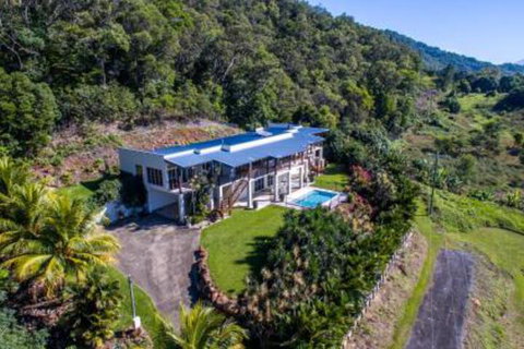 Jade Ridge - Tourism Hervey Bay 3