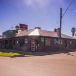 Lake Mulwala Hotel Motel - Hervey Bay Accommodation 0