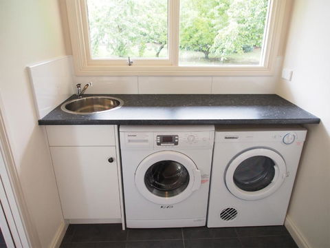 Tahara Cottage - Hervey Bay Accommodation 3