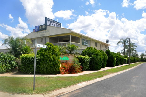 The Jolly Swagman Motor Inn - Hervey Bay Accommodation 4