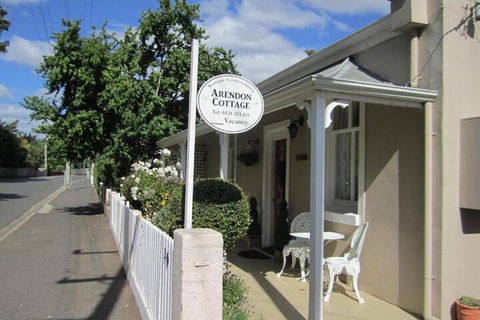 Arendon Cottage - Hervey Bay Accommodation 2