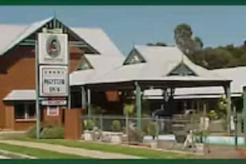 Young Federation Motor Inn - Hervey Bay Accommodation 5