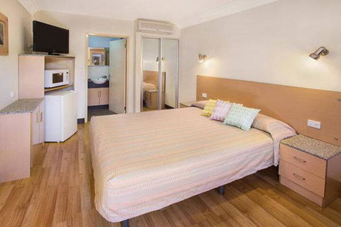 Karratha Motel - Tourism Hervey Bay 3