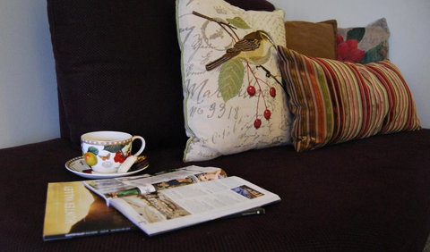 Cutmore Cottages Meurants Manor - Hervey Bay Accommodation 4