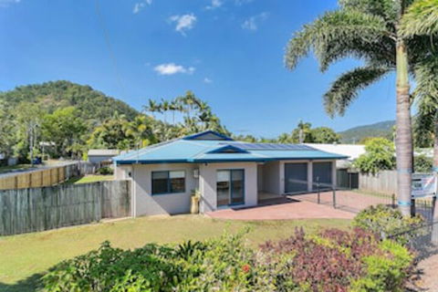 Beachcomber - Tourism Hervey Bay 0