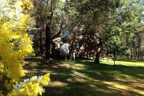 Beyonderup Falls Adult Retreat - Tourism Hervey Bay 7
