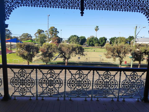 Bourke Apartments - Hervey Bay Accommodation 5