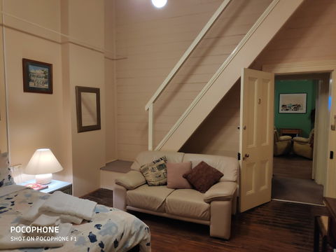 Bourke Apartments - Hervey Bay Accommodation 6