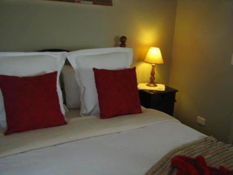 Leafield Cottages - Hervey Bay Accommodation 4