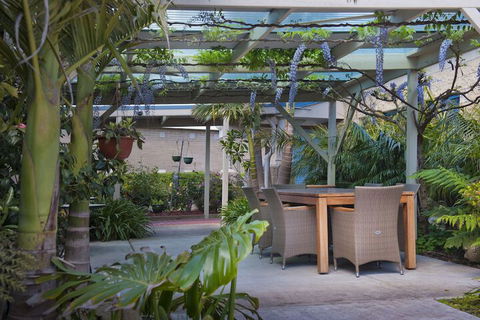 Motel On A'beckett - Hervey Bay Accommodation 6