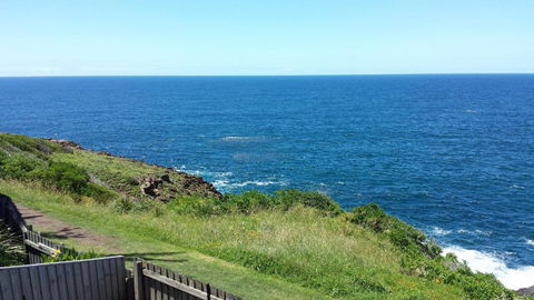 Sea Whispers - Hervey Bay Accommodation 2