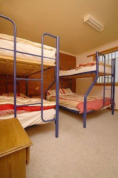 Apollo Bay Backpackers Lodge - Hervey Bay Accommodation 4