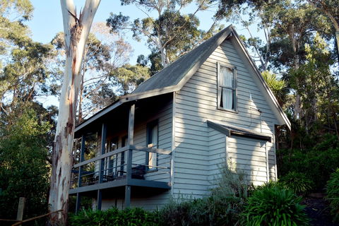 Great Ocean Road Cottages - Hervey Bay Accommodation 6