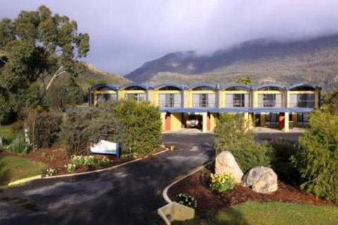 Five Clematis Views - Hervey Bay Accommodation 0