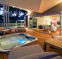 Cinque - Hervey Bay Accommodation