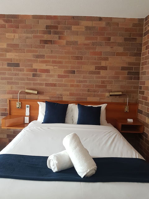 All Seasons Motel Armidale - Hervey Bay Accommodation 4