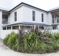 Stay Bathurst - Hervey Bay Accommodation