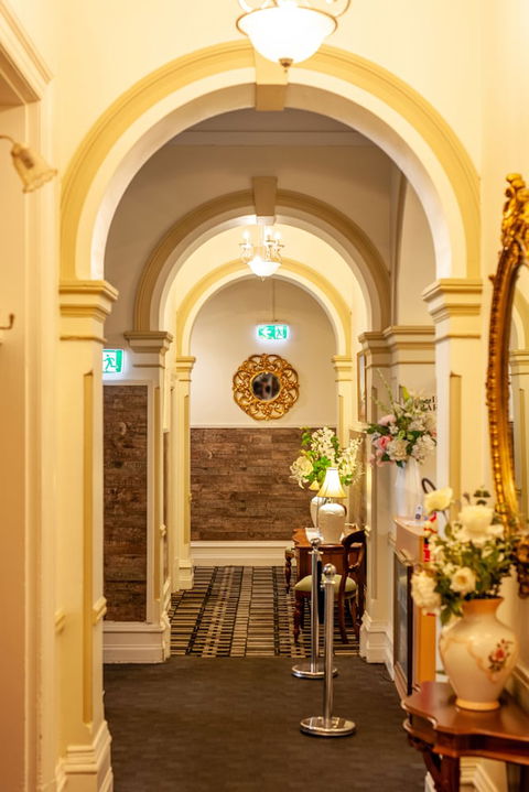 Dukes Inn Northam - Hervey Bay Accommodation 2