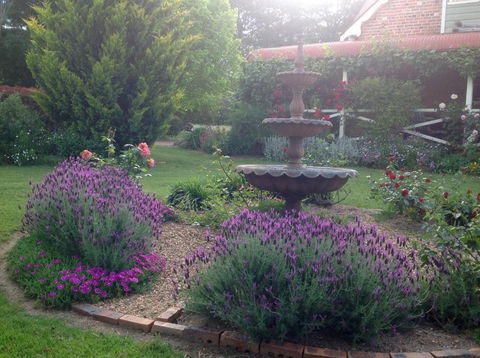 A Country Barn Retreat - Hervey Bay Accommodation 6