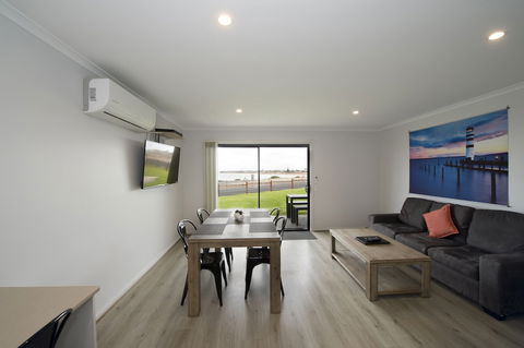 BIG4 Breeze Holiday Park â€“ Port Hughes - Hervey Bay Accommodation 3