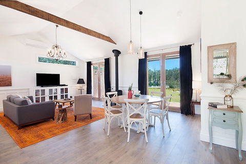 Block Eight - Hervey Bay Accommodation 1