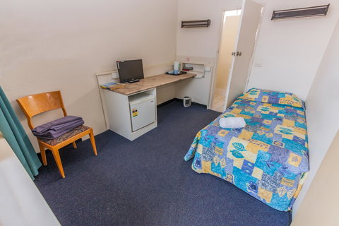 Moruya Waterfront Hotel Motel - Hervey Bay Accommodation 4