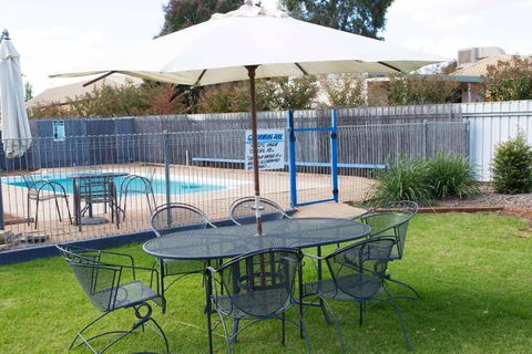 A-line Motel - Hervey Bay Accommodation 1