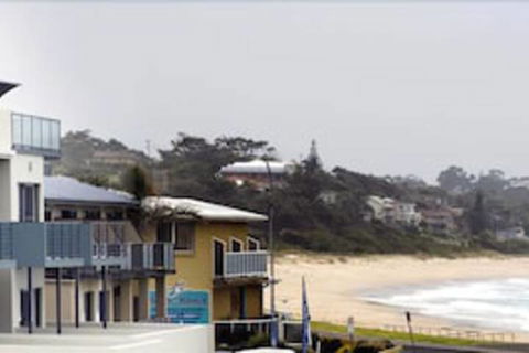 Mollymook Beachfront Executive Apartment - Hervey Bay Accommodation 2