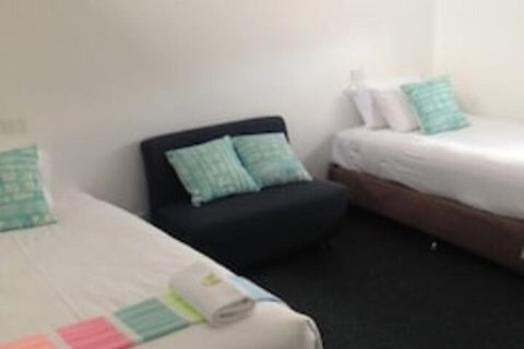 Elmore Victoria Hotel Motel - Hervey Bay Accommodation 2