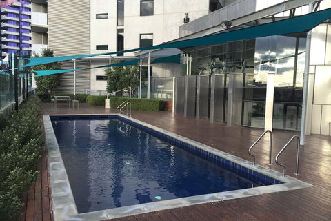 Harbour Escape Apartments - Hervey Bay Accommodation 3