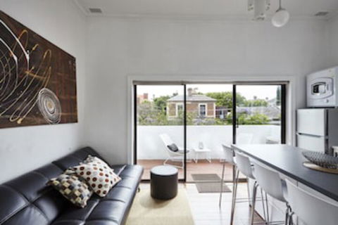 The Anderson - Rejuvenate Stays - Tourism Hervey Bay 0