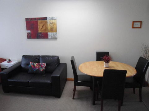 Ashwood Apartment Bellerive - Hervey Bay Accommodation 6