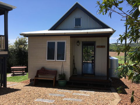 Eumundi Gridley Homestead B&B - Hervey Bay Accommodation 0