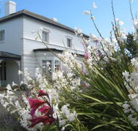 The Grove Cottages - Hervey Bay Accommodation