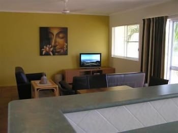 Reefside Villas - Tourism Hervey Bay 5