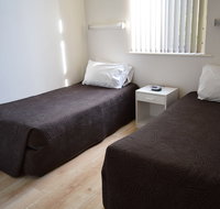 Glenelg Holiday Apartments- Corfu - Tourism Hervey Bay
