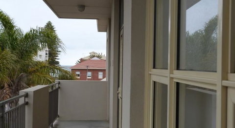 Glenelg Holiday Apartments- Corfu - Tourism Hervey Bay 1