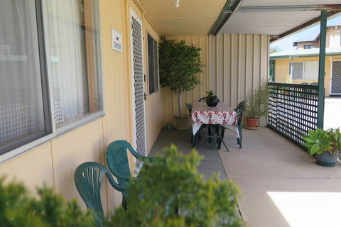 Jurien Beachfront Holiday Units - Hervey Bay Accommodation 2