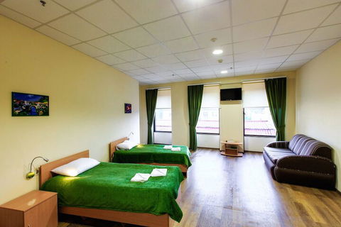 Boutique Stays Gladstone Cottage South Melbourne - Hervey Bay Accommodation 4