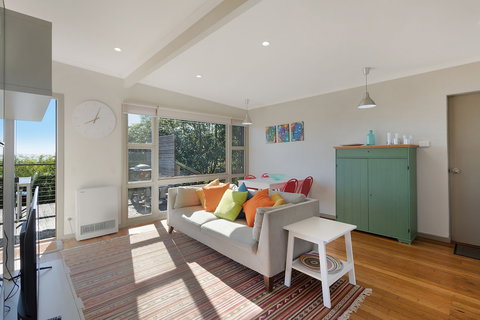 The Love Shack - Tourism Hervey Bay 5