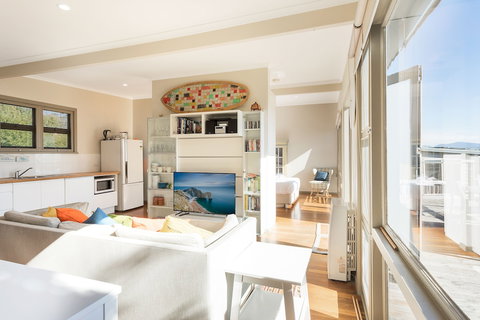 The Love Shack - Tourism Hervey Bay 6