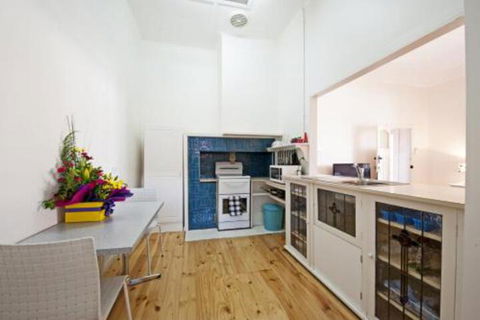 Arch On Mellool - Hervey Bay Accommodation 5
