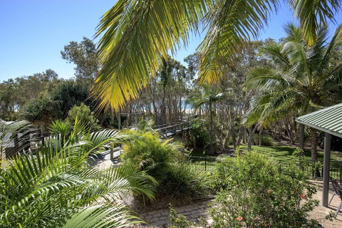 Anchorage On Straddie - Tourism Hervey Bay 1