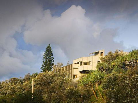 Aquila - Hervey Bay Accommodation 4