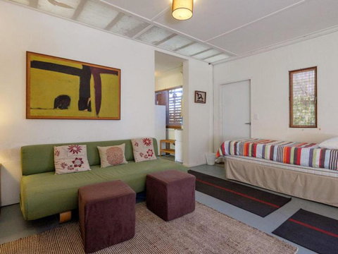 Eddies Place - Hervey Bay Accommodation 2