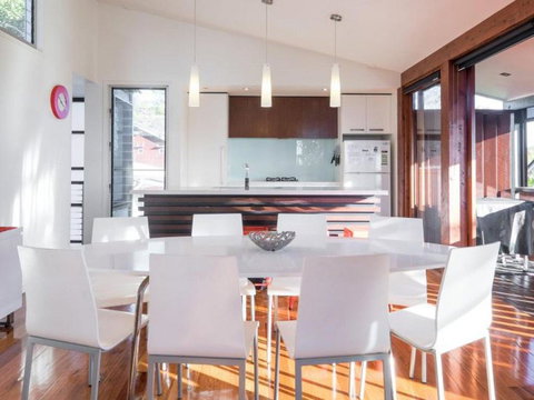 Stradbroke Sunset - Hervey Bay Accommodation 5