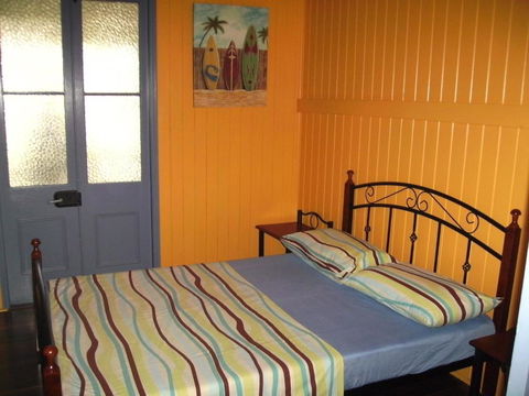 Mango Tourist Hostel - Hervey Bay Accommodation 3