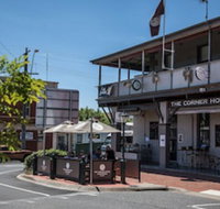 Corner Hotel Alexandra - Hervey Bay Accommodation