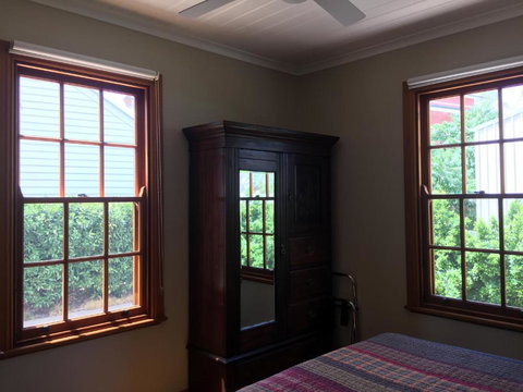 Gulgong Telegraph Station - Hervey Bay Accommodation 1